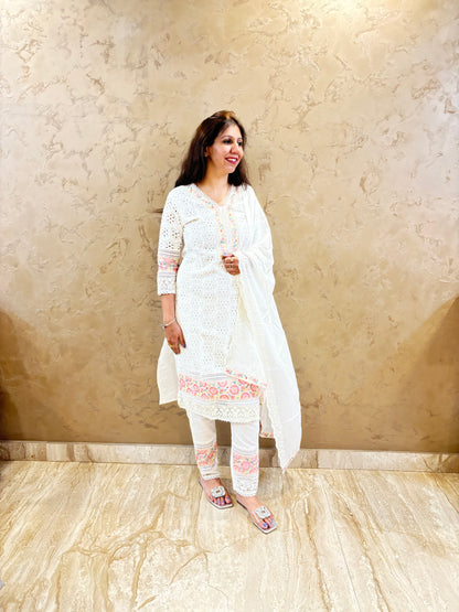 White Hakuba Chikan Kurta Set