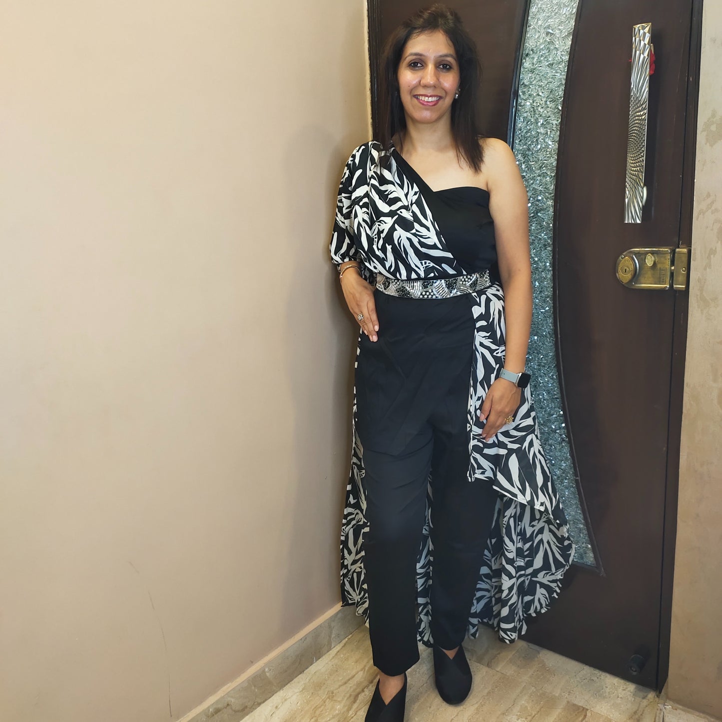 Wild Elegance in Black and White