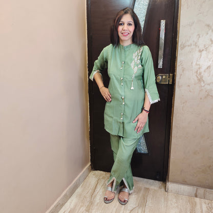 Muslin embroidered Co-ord Set