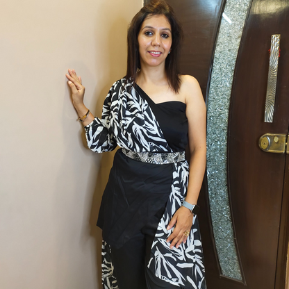 Wild Elegance in Black and White